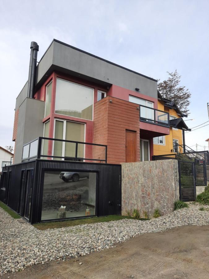 Casa De Invitados Con Parrilla Y Horno A Lena Ushuaia Exterior foto